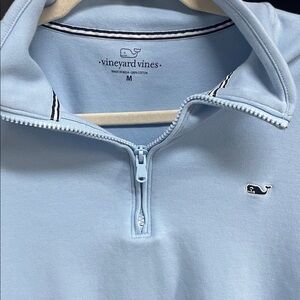 Vineyard Vines Men’s Pale Blue Half-Zip Pullover!! EUC 💙